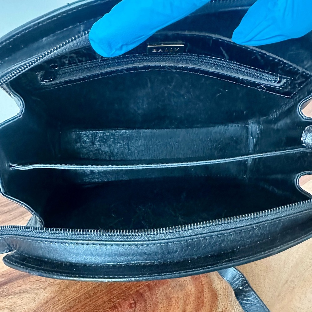 Vintage Bally 90s Shoulder/Crossbody Bag - Picture 10 of 13